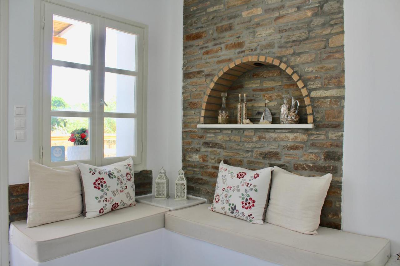 Aegeo Inn Antiparos by Eksteriør billede